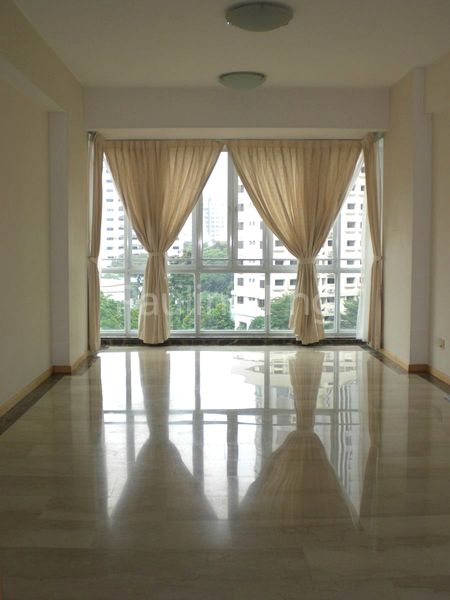 3 Bed Condo for Rent in  The Huntington - Image 1